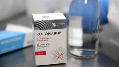 Минпромторг будет еженедельно отчитываться о наличии лекарств от COVID-19 - iz.ru - Россия
