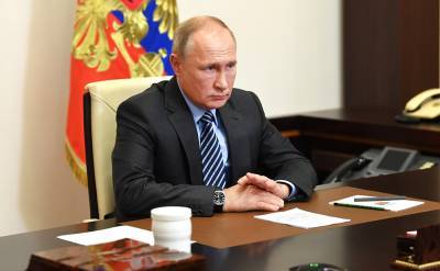 Владимир Путин - Путин заявил о непростой ситуации с коронавирусом в регионах - tvc.ru