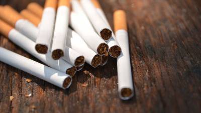 В Роспотребнадзоре предупредили курильщиков о повышенном риске заболеть COVID-19 - gazeta.ru