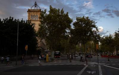 В Каталонии смягчают карантин, открывают рестораны и бары - rbc.ua - Испания