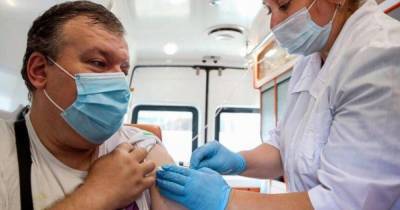 Максим Степанов - В Минздраве рассказали, кого будут вакцинировать от COVID-19 первыми - focus.ua - Украина