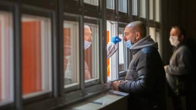 Новые лаборатории для тестов на коронавирус откроются в Санкт-Петербурге - piter.tv - Санкт-Петербург