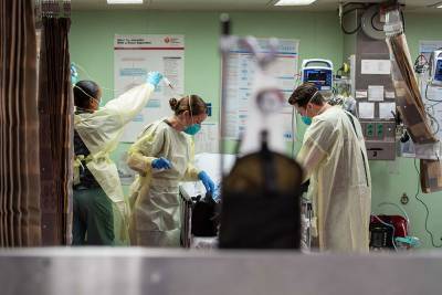 В США побит рекорд суточной смертности от коронавируса - tvc.ru - Сша - Будапешт