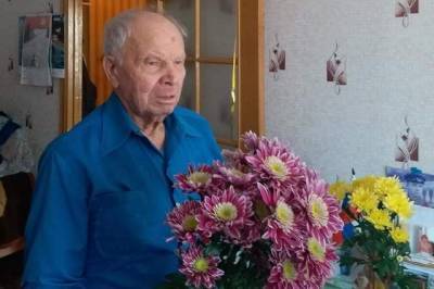 От коронавируса вылечился 99-летний хабаровчанин - hab.aif.ru - Хабаровск