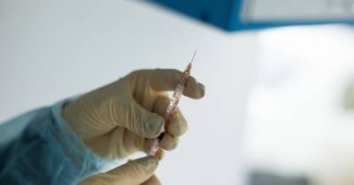 Цену на вакцину от коронавируса "Спутник V" пообещали сделать ниже, чем на западные - klops.ru