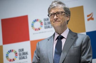 Вильям Гейтс - Рашида Джонс - Билл Гейтс спрогнозировал, когда может произойти новая пандемия - aif.ru