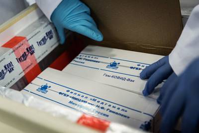 Объяснено преимущество российской вакцины от коронавируса над зарубежной - lenta.ru