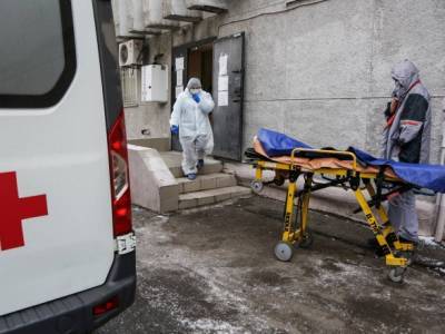 Пандемия: в России зафиксирован рекорд суточной смертности из-за COVID-19 - unn.com.ua - Россия - Киев