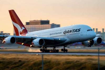 Qantas Airlines намерена не пускать пассажиров без прививок от Covid-19: что известно - 24tv.ua - Италия
