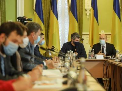 С 25 ноября правительство Украины обязано предупреждать о введении карантина минимум за неделю - gordonua.com - Украина