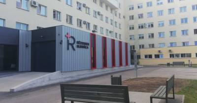После массового тестирования Covid-19 выявлен у 30 работников Резекненской больницы - rus.delfi.lv - Латвия