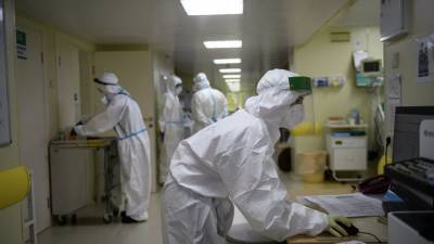 За сутки в России умерли 524 пациента с коронавирусом - russian.rt.com - Россия