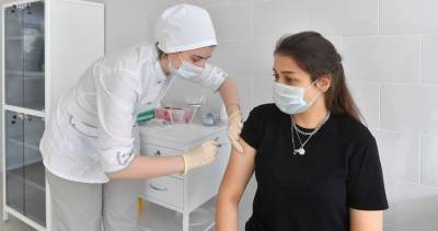 Дмитрий Песков - Кремль ожидает старта массовой вакцинации от COVID-19 до Нового года - m24.ru - Россия