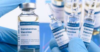 А что в ампуле? Из чего состоят появившиеся вакцины от коронавируса - focus.ua