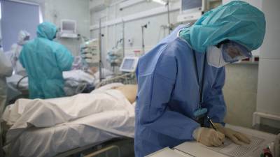 За сутки в Москве умерли 76 пациентов с COVID-19 - iz.ru - Москва - Израиль