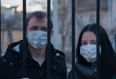 Более 37 тысяч человек в Петербурге сдали тест на коронавирус за минувшие сутки - online47.ru - Петербурга