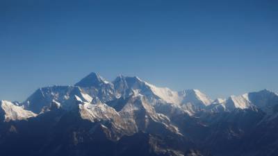 Власти Непала закрыли доступ к Эвересту из-за одного случая COVID-19 - russian.rt.com - Непал