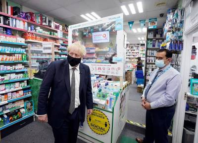 Борис Джонсон - Власти Англии повторно вводят локдаун из-за COVID-19 - znak.com - Англия