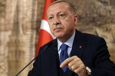Реджеп Тайип Эрдоган - Турция ужесточила комендантский час и объявила о бесплатной вакцинации от COVID-19 - newsone.ua - Турция - Украина