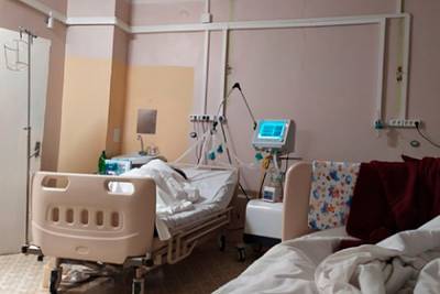В российской больнице произошел сбой в подаче кислорода пациентам с COVID-19 - lenta.ru - Курск