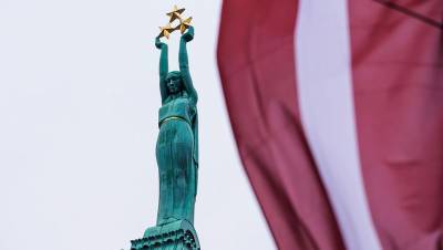 Латвия вводит режим ЧП из-за коронавируса - gazeta.ru - Латвия - Португалия