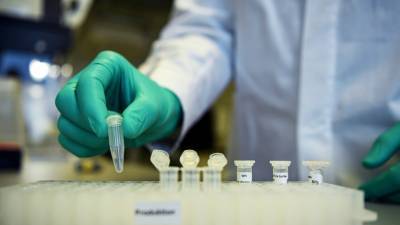 Роберт Кох - В ФРГ за сутки впервые выявили более 23 тысяч случаев коронавируса - russian.rt.com - Германия