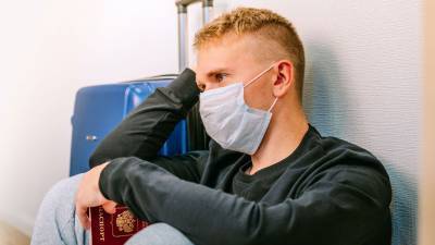 Висенте Сориано - Эксперт заявил, что ношение масок снижает риск заражения тяжелой формой коронавируса - gazeta.ru
