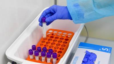 Александр Вучич - В Сербии выявили 2112 случаев коронавируса за сутки - russian.rt.com - Сербия