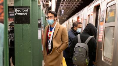 Джонс Хопкинс - Число случаев коронавируса в США превысило 10 млн - russian.rt.com - Сша