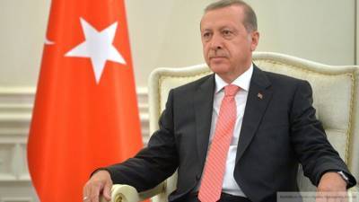 Отставки Эрдогана требуют из-за плачевной ситуации с COVID-19 в Турции - inforeactor.ru - Турция - Сша - Индия