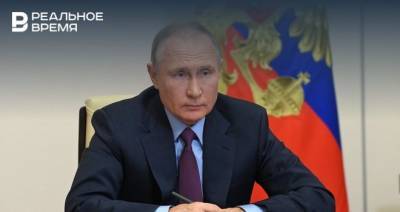 Владимир Путин - Путин: некоторые федеральные министры сейчас болеют коронавирусом - realnoevremya.ru - Россия