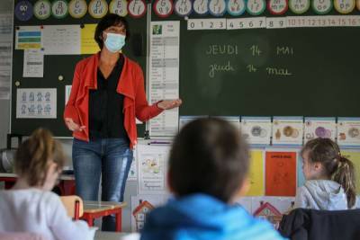 У учителей не могут требовать отрицательный тест после заболевания COVID-19: детали - 24tv.ua - Киев