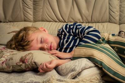 Покрасневшие щеки у детей могут быть симптомом коронавируса - 24tv.ua - Украина - Англия