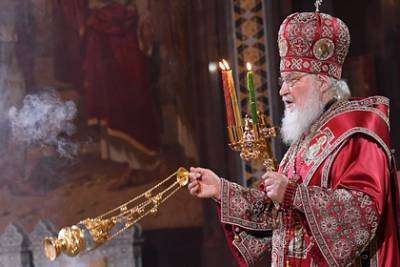 патриарх Кирилл - Патриарх Кирилл призвал верующих сдать плазму крови с антителами к коронавирусу - lenta.ru - Русь