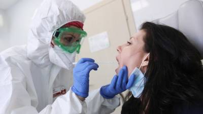 В России за сутки проведено более 530 тысяч тестов на коронавирус - russian.rt.com - Россия