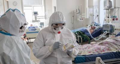 Лиене Ципуле - Инфицированным COVID-19 медикам придется оставаться на работе - lv.sputniknews.ru - Латвия - Рига - Вашингтон