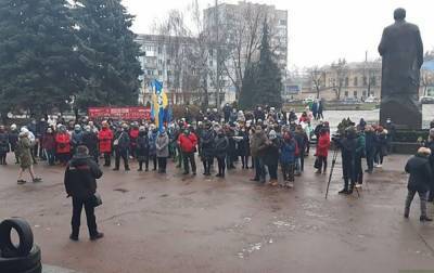 В Житомире вышли на протест предприниматели из-за карантина - rbc.ua - Житомир