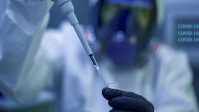 В России продолжается вакцинация от коронавируса людей из группы риска - bash.news - Россия