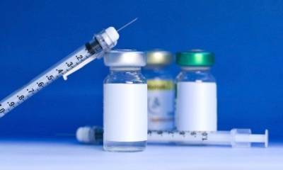 Густав Перн - США начали массовую вакцинацию от коронавируса - hubs.ua - Украина - Сша - штат Нью-Йорк