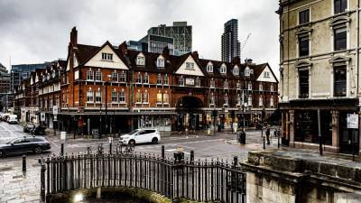 Мэтт Хэнкок - Власти Британии введут в Лондоне максимальные ограничения из-за COVID-19 - nation-news.ru - Англия - Лондон