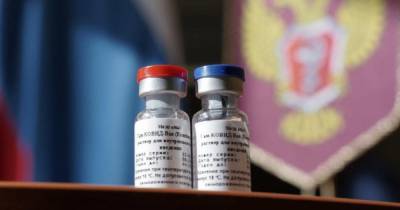СМИ сообщили о закупке КНДР российской вакцины от коронавируса - ren.tv - Япония - Корея - Кндр