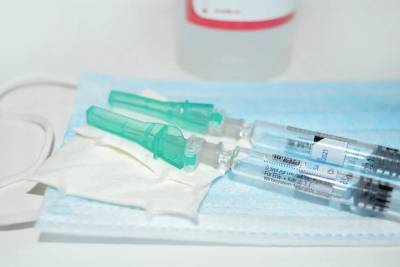 В Оренбуржье начали делать прививки от коронавируса - oren.mk.ru