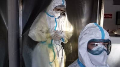 За сутки в России умерли 577 человек с коронавирусом - russian.rt.com - Россия