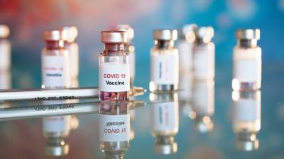 Канада начала массовую вакцинацию против COVID-19 - vchaspik.ua - Украина - Канада