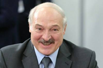 Александр Лукашенко - Лукашенко уверен, что не заразится коронавирусом дважды - aif.ru - Белоруссия