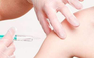 К проведению вакцинации от коронавируса, по данным газеты «Ведомости», могут подключить московские частные клиники - echo.msk.ru