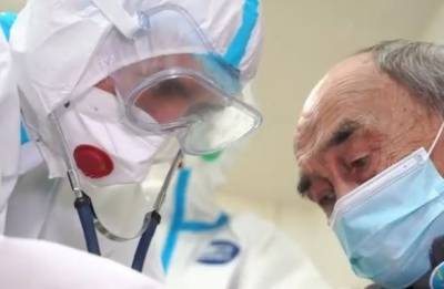 На Ямале врачи вылечили от коронавируса двоих пациентов, которым более 100 лет - znak.com