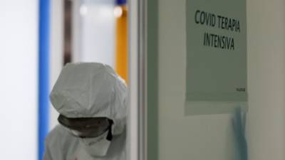 Джузеппе Конт - В Италии за сутки выявили более 17 тысяч случаев коронавируса - russian.rt.com - Италия