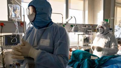 Работающие с коронавирусом медики получили больше 11 млрд рублей страховых выплат - gazeta.ru