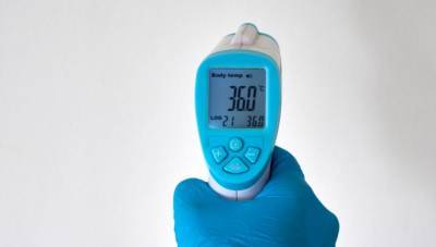 Бесконтактные термометры – неэффективное средство для поиска больных COVID-19 - 24tv.ua - Сша